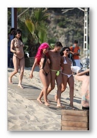 Click to view the bikini photo gallery