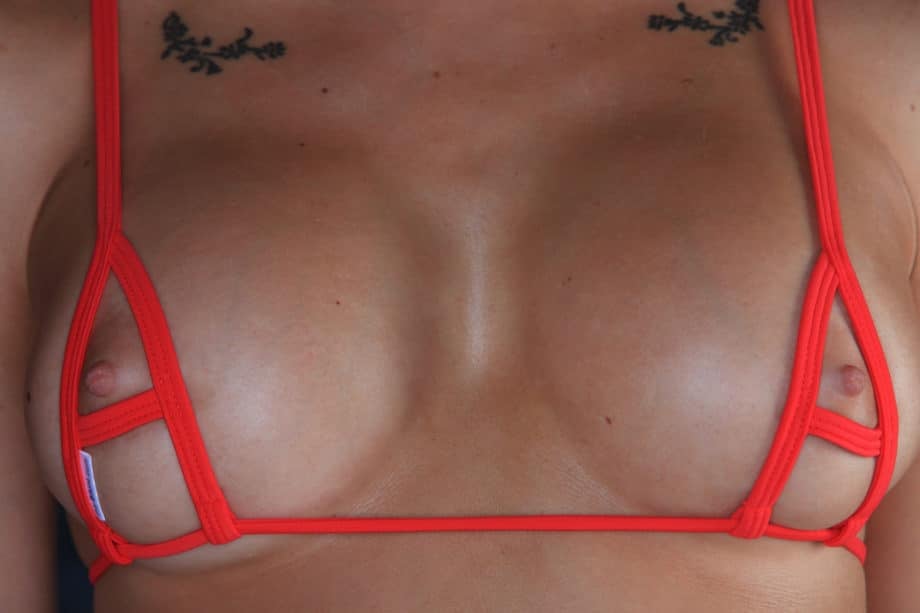 bikini-tops-peekaboo-horizontal-red-3
