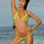 bikini-tops-peekaboo-vertical-paula-shy-1