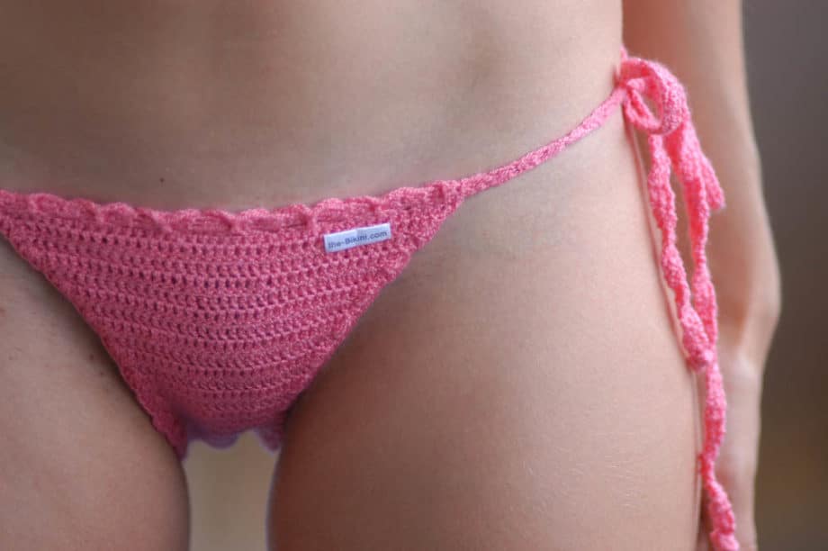 handmade-crochet-full-brazilian-bikini-hot-pink-5